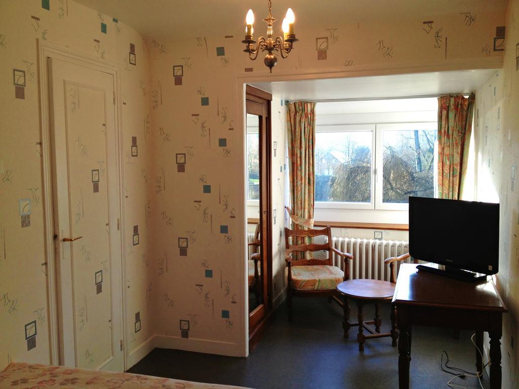 Chambres D'Hotes Du Moulin Du Vey Клеси Номер фото