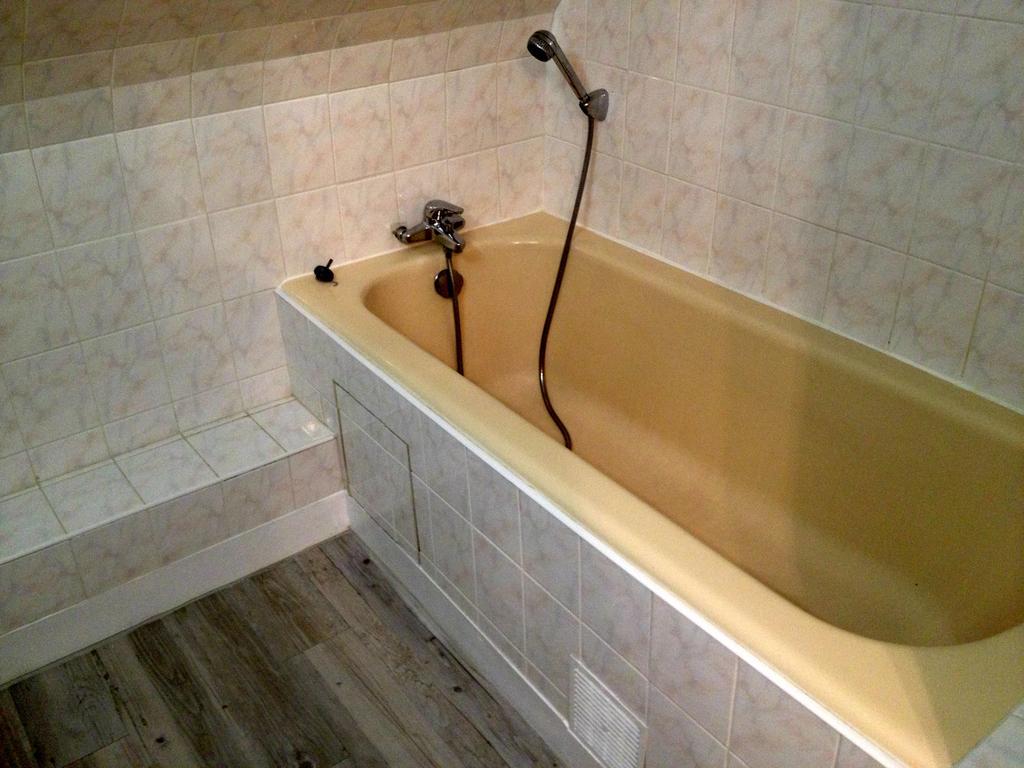Chambres D'Hotes Du Moulin Du Vey Клеси Номер фото